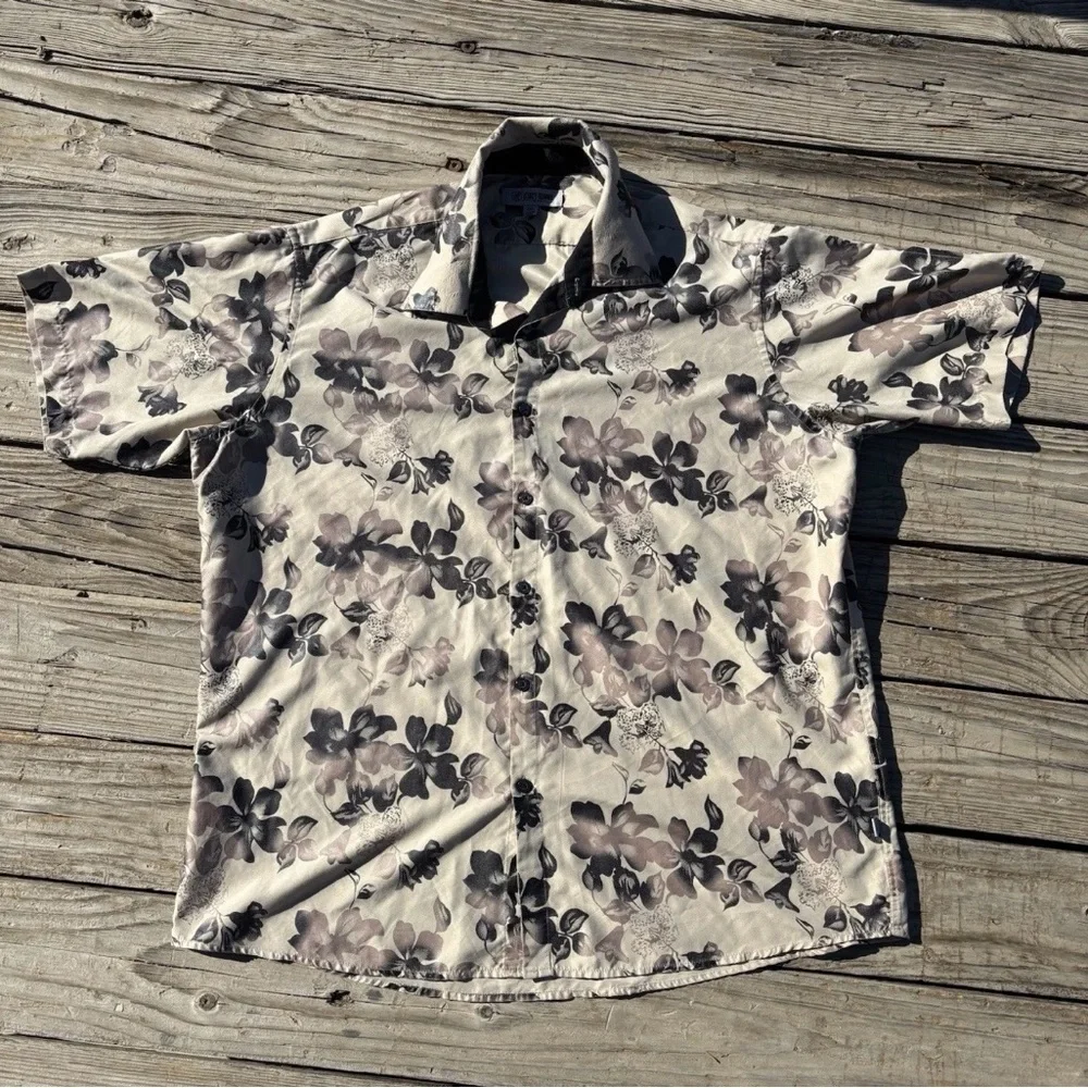 Stacy Adams Beige Floral Short Sleeve Button-Down Hawaiian Shirt - Picture 5 of 10